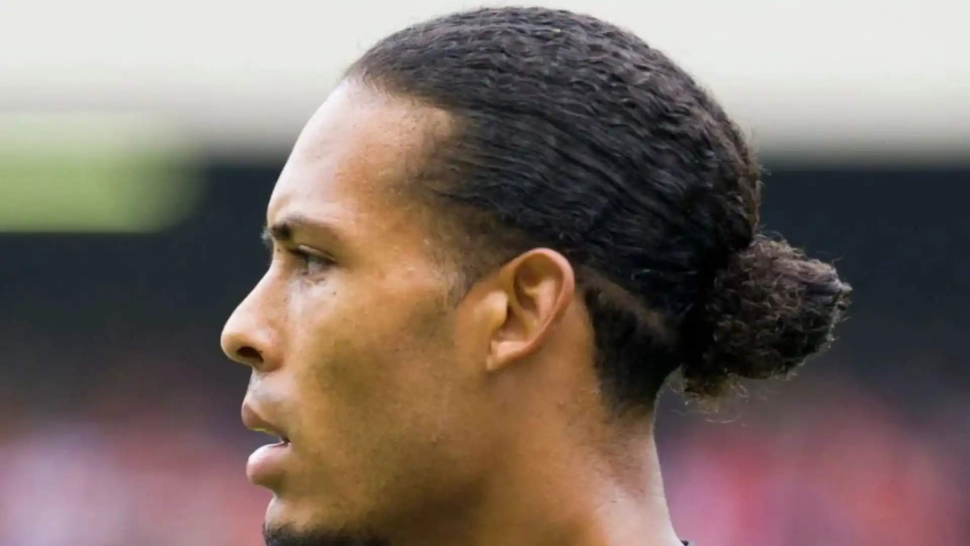 Virgil van Dijk Man Bun