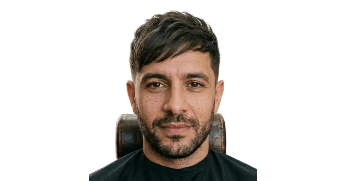Side-Swept Fringe